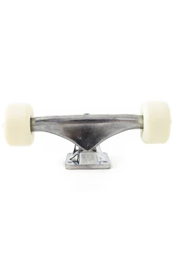 Mini Logo Skateboards Komplet Mini Logo Raw Trucks 8.38- Trucki Do Deskorolki|Kółka Do Deskorolki