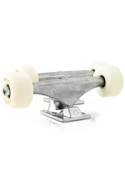 Mini Logo Skateboards Komplet Mini Logo Raw Trucks 8.38- Trucki Do Deskorolki|Kółka Do Deskorolki