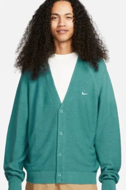 Nike Sweter SB Skate Cardigan- Bluzy Rozpinane