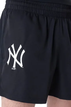 New Era Cap Szorty New Era New York Yankees League Essential- Szorty Materiałowe|Wszystkie Szorty